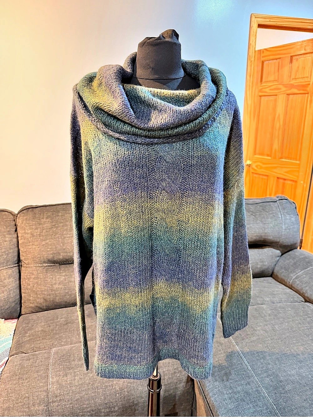 Serengeti Color Block Cowl Neck Sweater in Green & Purple XL
